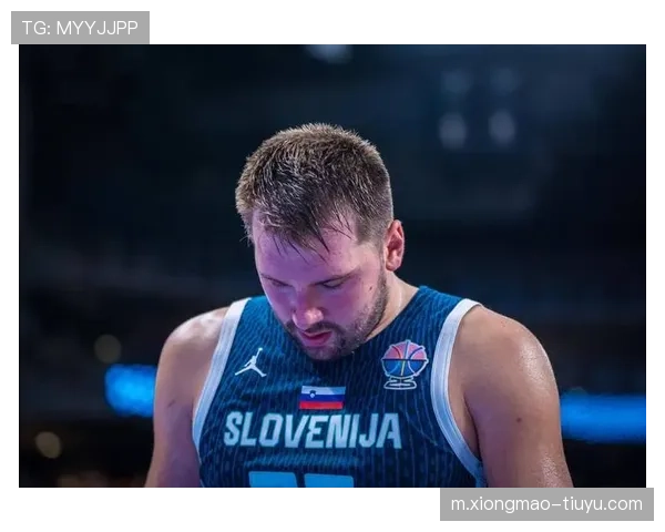 东契奇申诉时裁判全程无表情 罕见处理方式点燃球队情绪